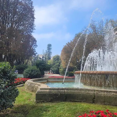 Appartamento Cíes Suites Velázquez Moreno 2 - Flats With Services Vigo