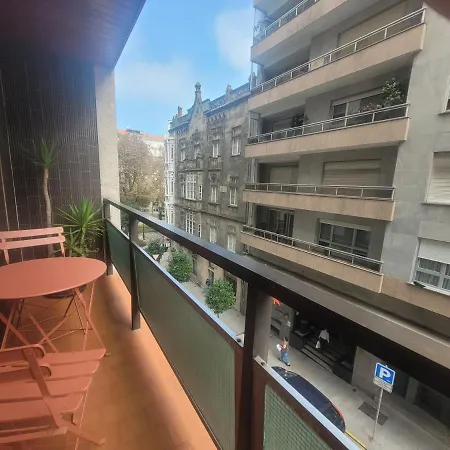 Appartamento Cíes Suites Velázquez Moreno 2 - Flats With Services *